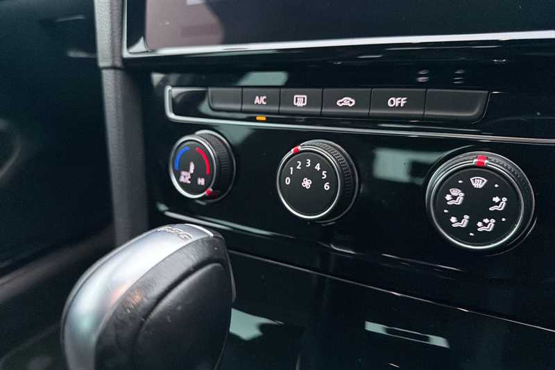 Used Volkswagen Golf for sale - 77471832: Photo 15