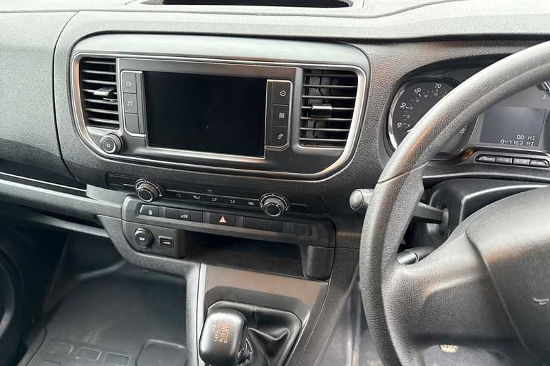 Used Vauxhall Vivaro 2023 for sale - 77513635: Photo 12