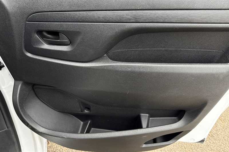 Used Vauxhall Vivaro 2023 for sale - 77513635: Photo 28