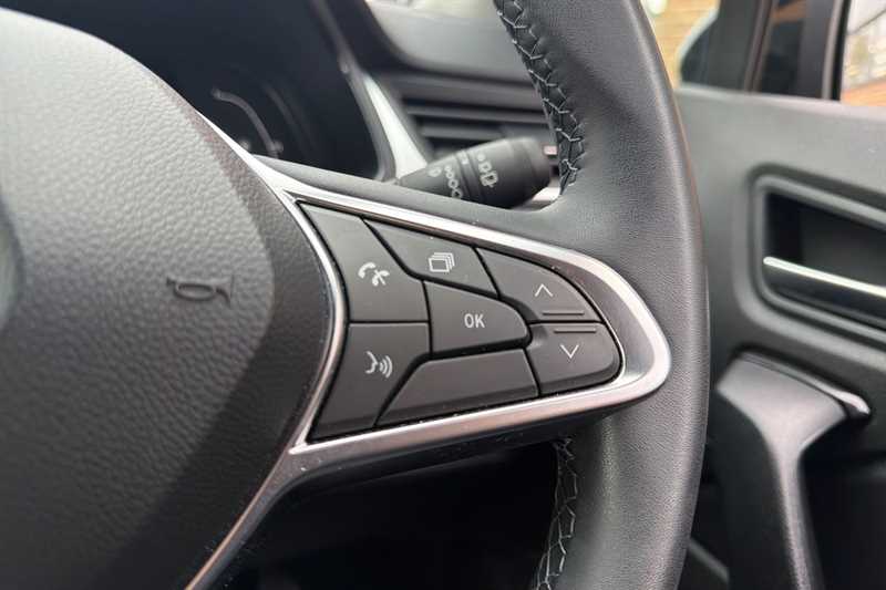 Used Renault Captur 2023 for sale - 78187184: Photo 22