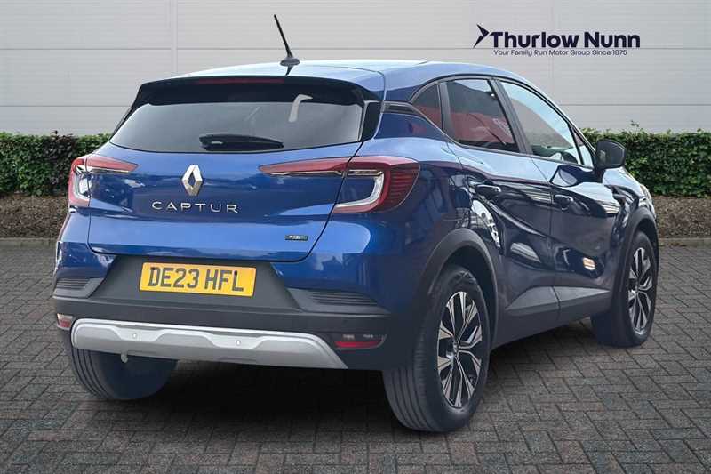 Used Renault Captur 2023 for sale - 78187184: Photo 3