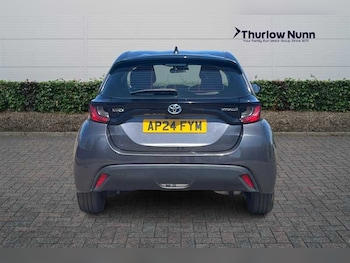 Used Toyota Yaris 2024 for sale - 78936682: Photo