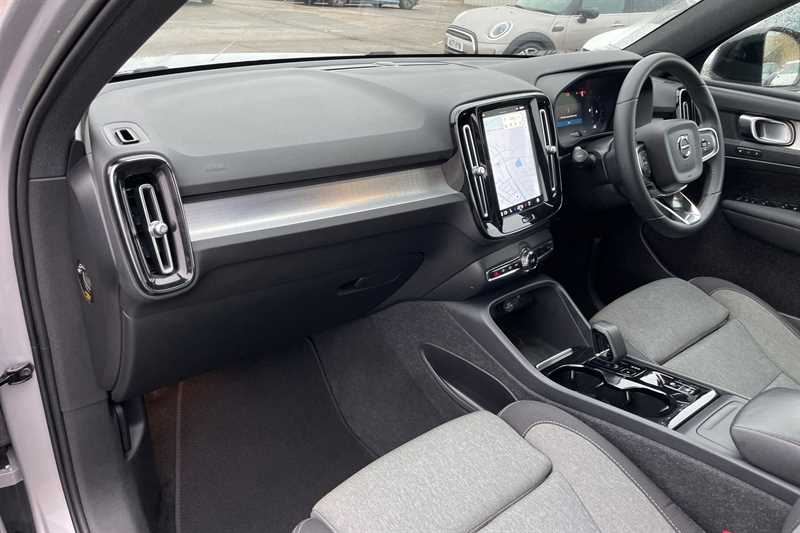 Used Volvo XC40 2023 for sale - 77513471: Photo 36