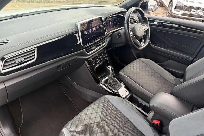 Used Volkswagen T-Roc 2023 for sale - 77513765: Photo 13