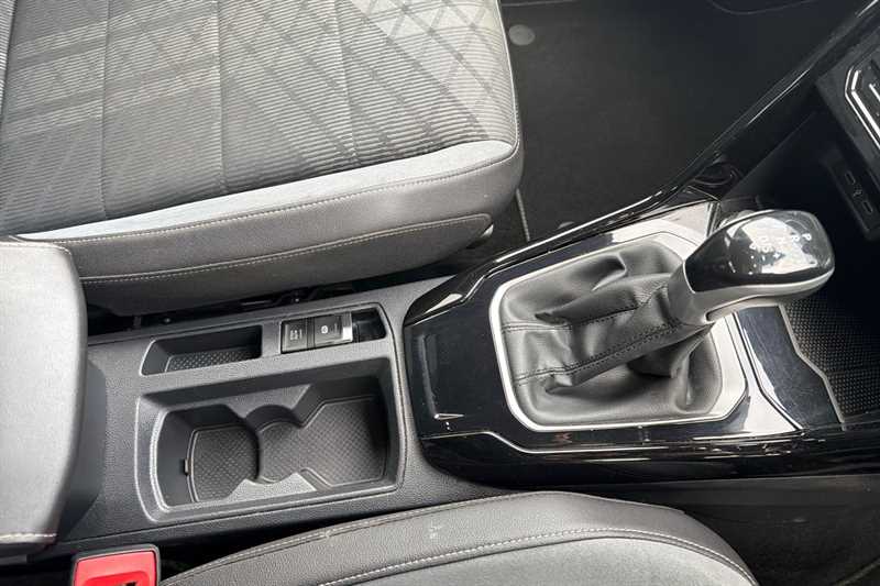 Used Volkswagen T-Roc 2023 for sale - 77513765: Photo 14