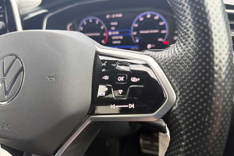 Used Volkswagen T-Roc 2023 for sale - 77513765: Photo 22