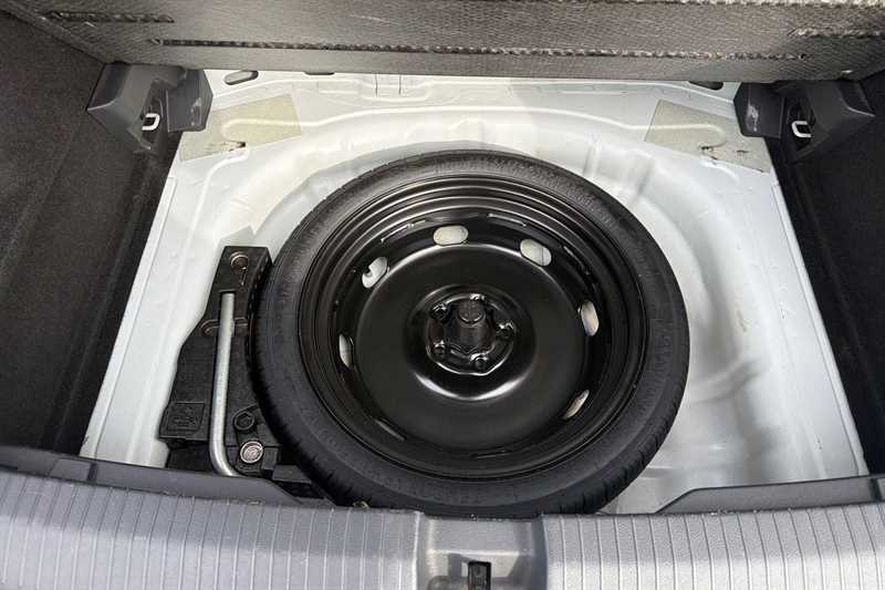 Used Volkswagen T-Roc 2023 for sale - 77513765: Photo 29