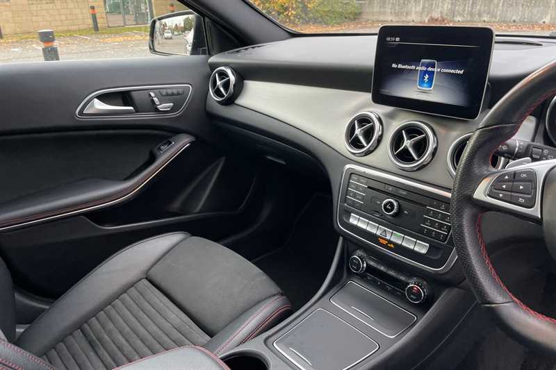 Used Mercedes-Benz GLA 2020 for sale - 76574606: Photo 14