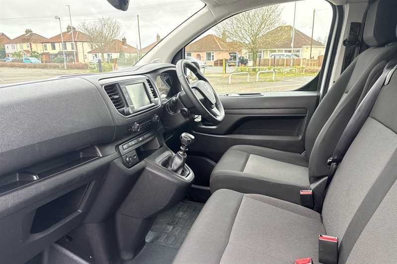 Used Vauxhall Vivaro 2023 for sale - 77513341: Photo 13