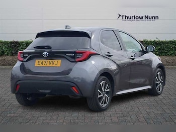 Used Toyota Yaris 2021 for sale - 78206984: Photo