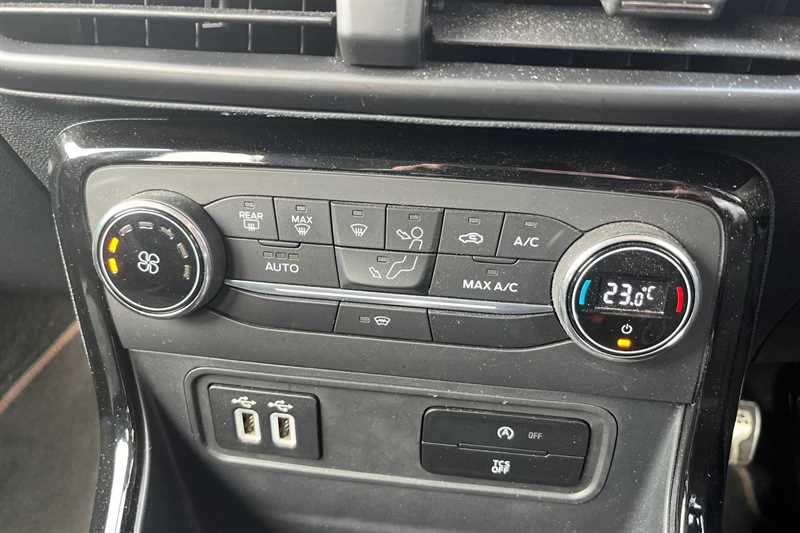 Used Ford Ecosport for sale - 78118023: Photo 15