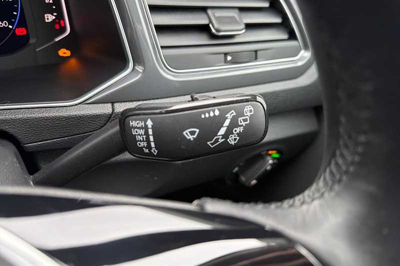 Used Volkswagen T-Roc 2021 for sale - 77513272: Photo 33