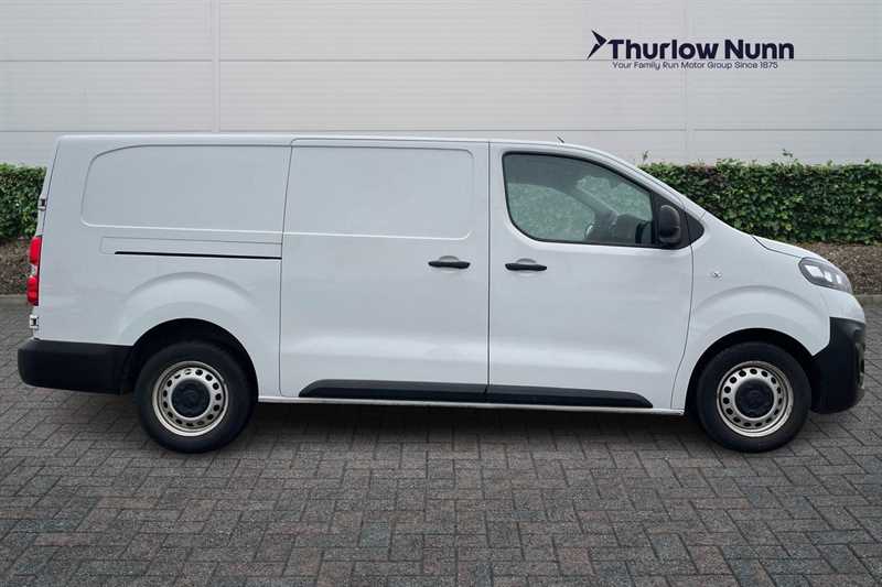 Used Vauxhall Vivaro 2023 for sale - 77911445: Photo 2