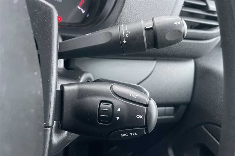 Used Vauxhall Vivaro 2023 for sale - 77911445: Photo 22