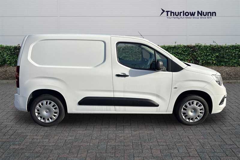 Used Vauxhall Combo 2021 for sale - 76705986: Photo 2