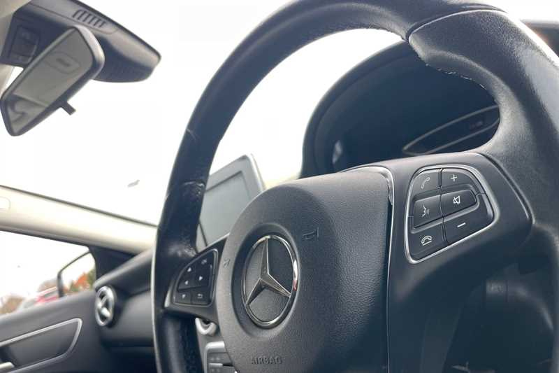 Used Mercedes-Benz A-Class 2017 for sale - 77513625: Photo 31