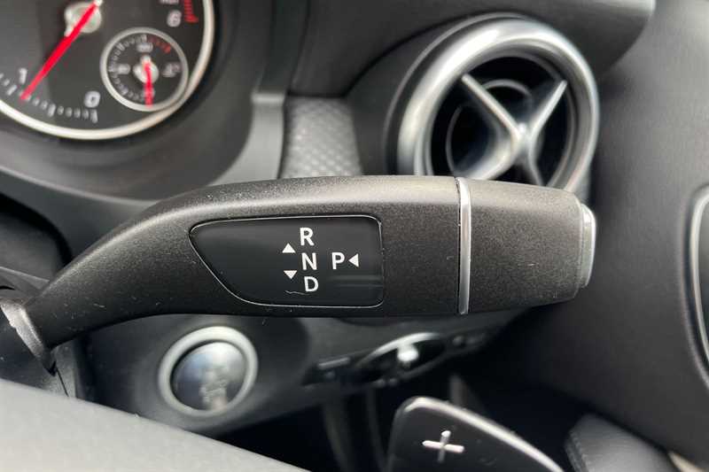 Used Mercedes-Benz A-Class 2017 for sale - 77513625: Photo 32