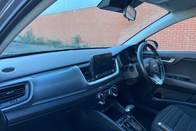 Used Kia Stonic 2022 for sale - 77414132: Photo 13