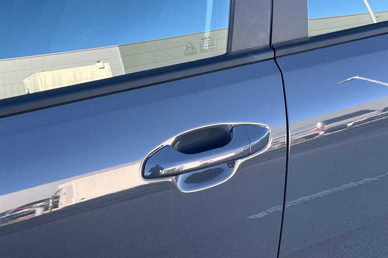 Used Kia Stonic 2022 for sale - 77414132: Photo 45