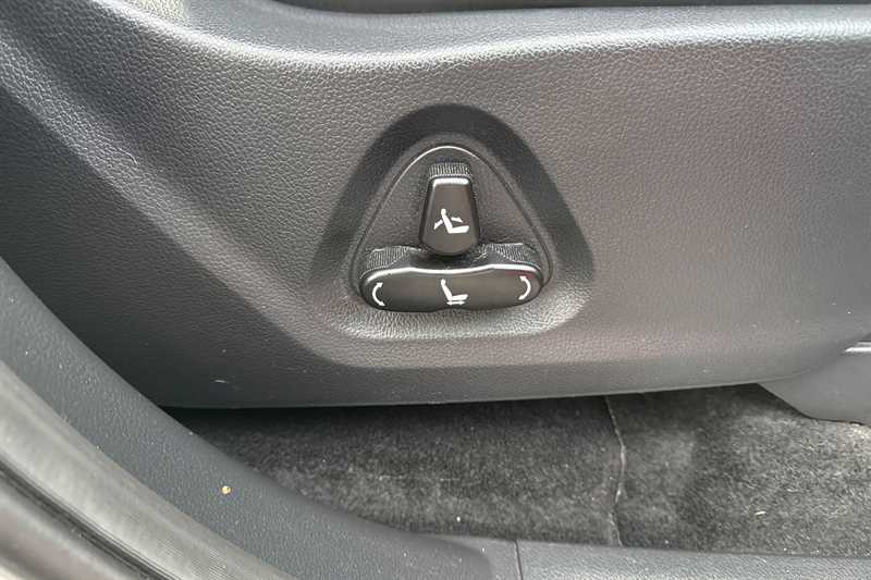 Used Ssangyong Rexton 2019 for sale - 76574613: Photo 38