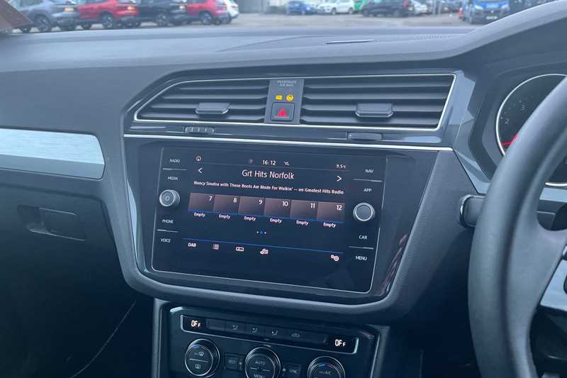 Used Volkswagen Tiguan 2020 for sale - 77146360: Photo 17