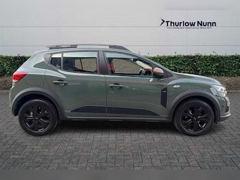 Used Dacia Sandero Stepway 2024 for sale - 78798400: Photo