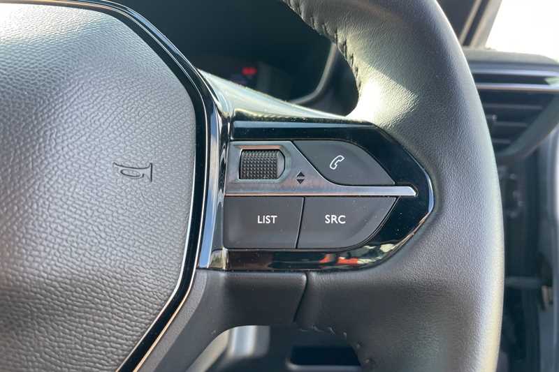 Used Peugeot E-2008 2024 for sale - 76587141: Photo 21