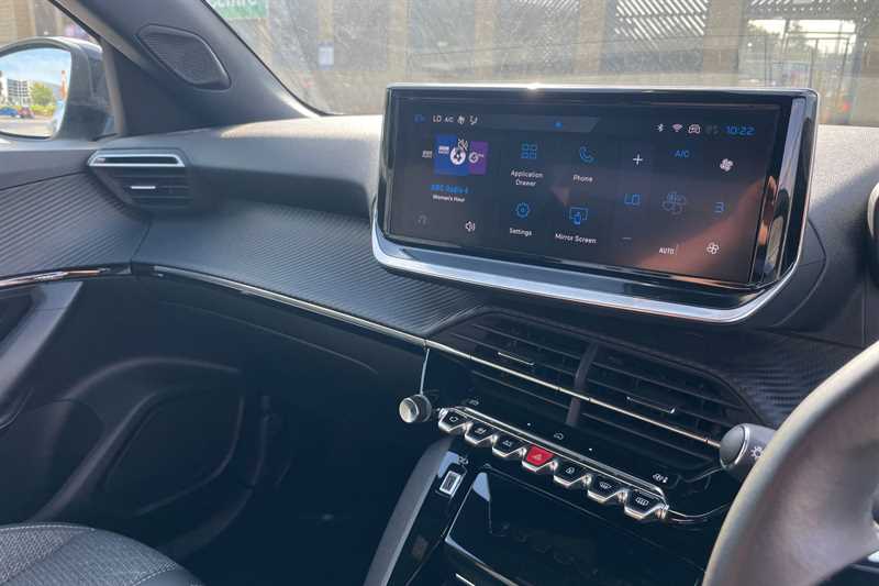 Used Peugeot E-2008 2024 for sale - 76587141: Photo 24