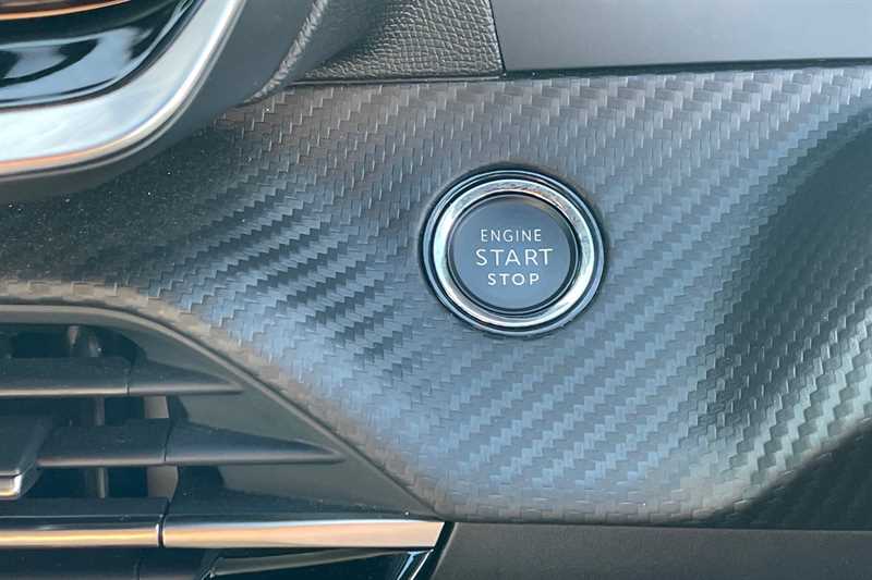 Used Peugeot E-2008 2024 for sale - 76587141: Photo 26