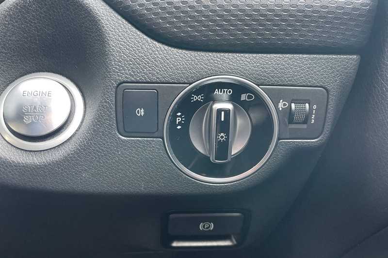 Used Mercedes-Benz A-Class 2017 for sale - 77786444: Photo 30