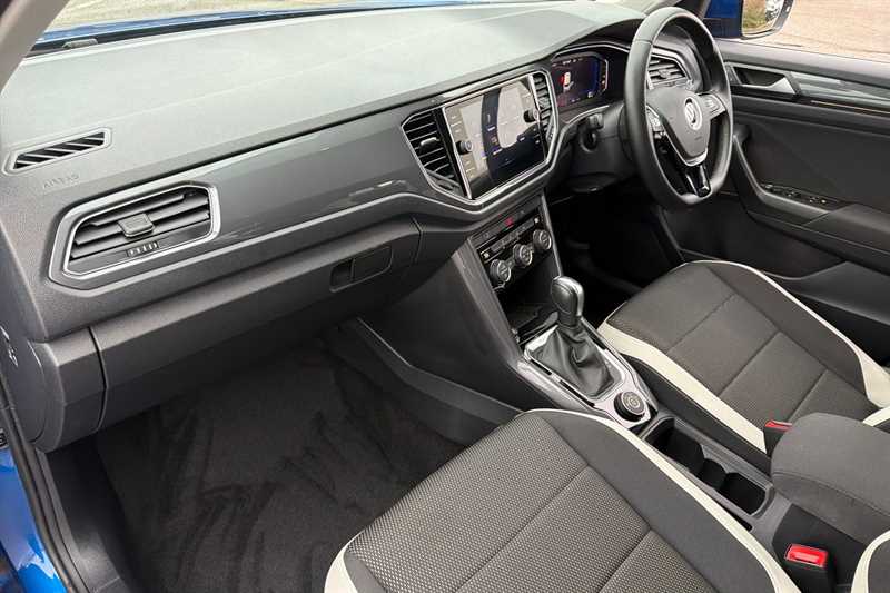 Used Volkswagen T-Roc 2021 for sale - 77471401: Photo 13