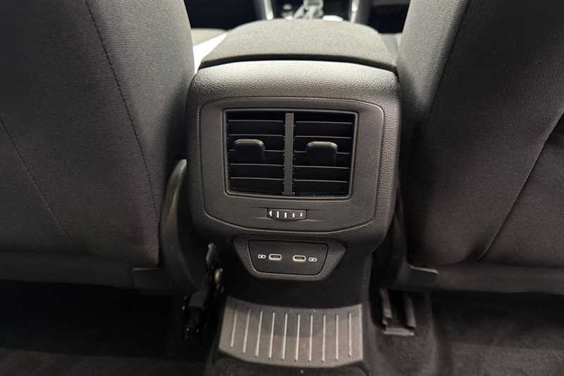 Used Volkswagen T-Roc 2021 for sale - 77471401: Photo 28