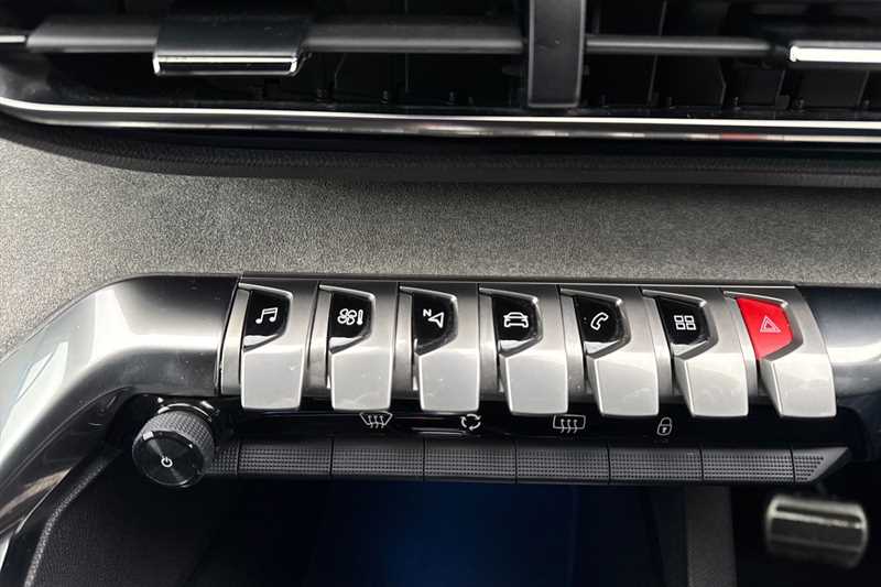 Used Peugeot 3008 2023 for sale - 77471985: Photo 31