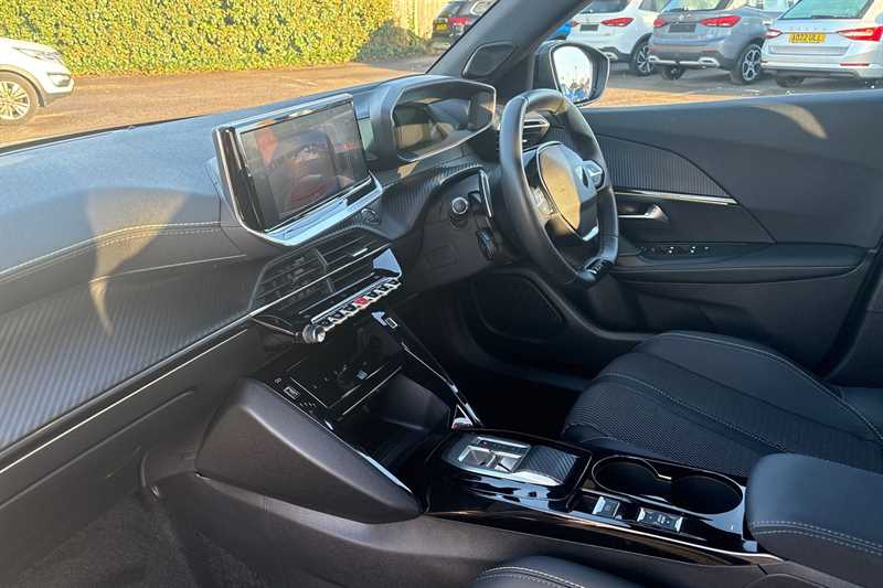 Used Peugeot 2008 2024 for sale - 76804351: Photo 13