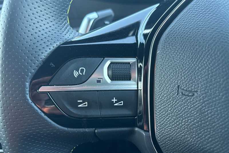 Used Peugeot 2008 2024 for sale - 76804351: Photo 21