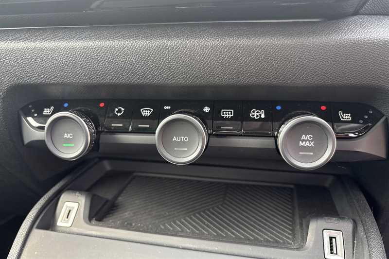 Used Citroen C4 2023 for sale - 78187188: Photo 15