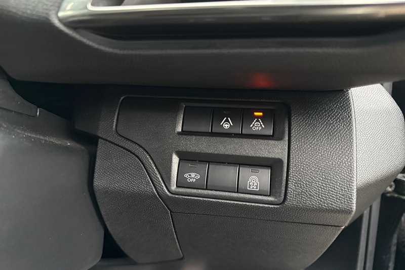 Used Peugeot 3008 2023 for sale - 77513853: Photo 28