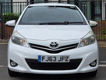 Used Toyota Yaris 2013 for sale - 79382048: Photo