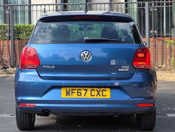 Used Volkswagen Polo 2017 for sale - 79382055: Photo