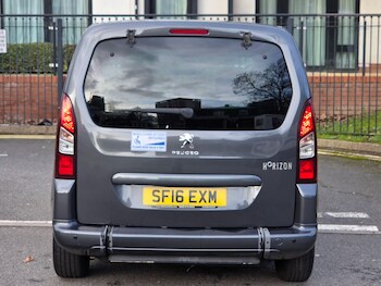 Used Peugeot Partner Tepee 2016 for sale - 79382045: Photo