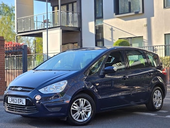 Used Ford S-Max 2013 for sale - 79382049: Photo