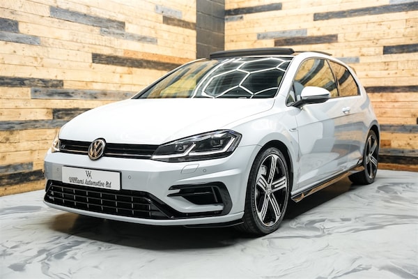 Used Volkswagen Golf 2018 for sale - 75636949: Photo 1