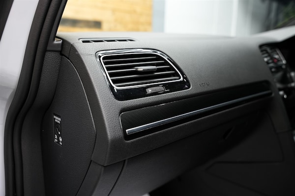 Used Volkswagen Golf 2018 for sale - 75636949: Photo 50