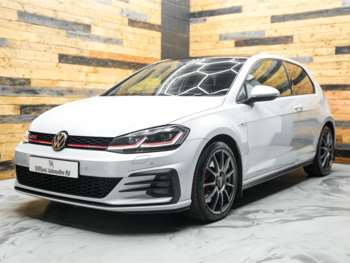 Used Volkswagen Golf 2017 for sale - 75201476: Photo