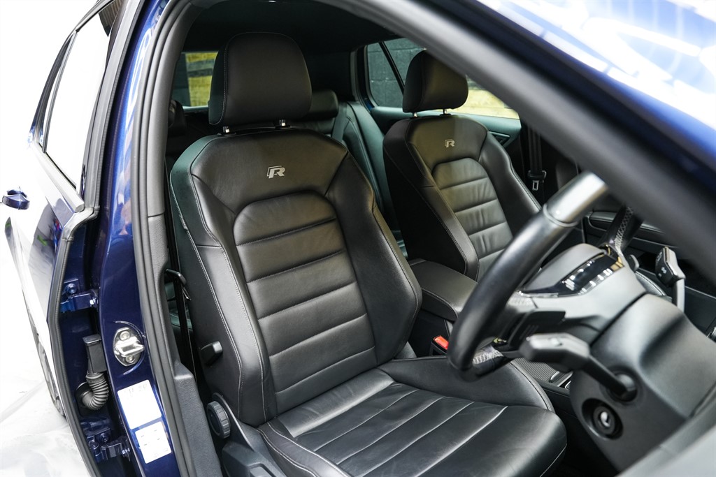 Used Volkswagen Golf 2017 for sale - 76704682: Photo 11