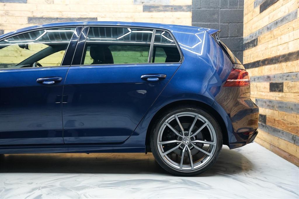 Used Volkswagen Golf 2017 for sale - 76704682: Photo 16