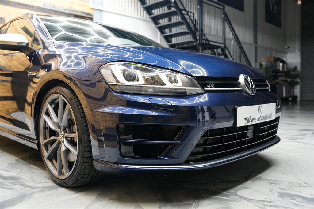 Used Volkswagen Golf 2017 for sale - 76704682: Photo 4