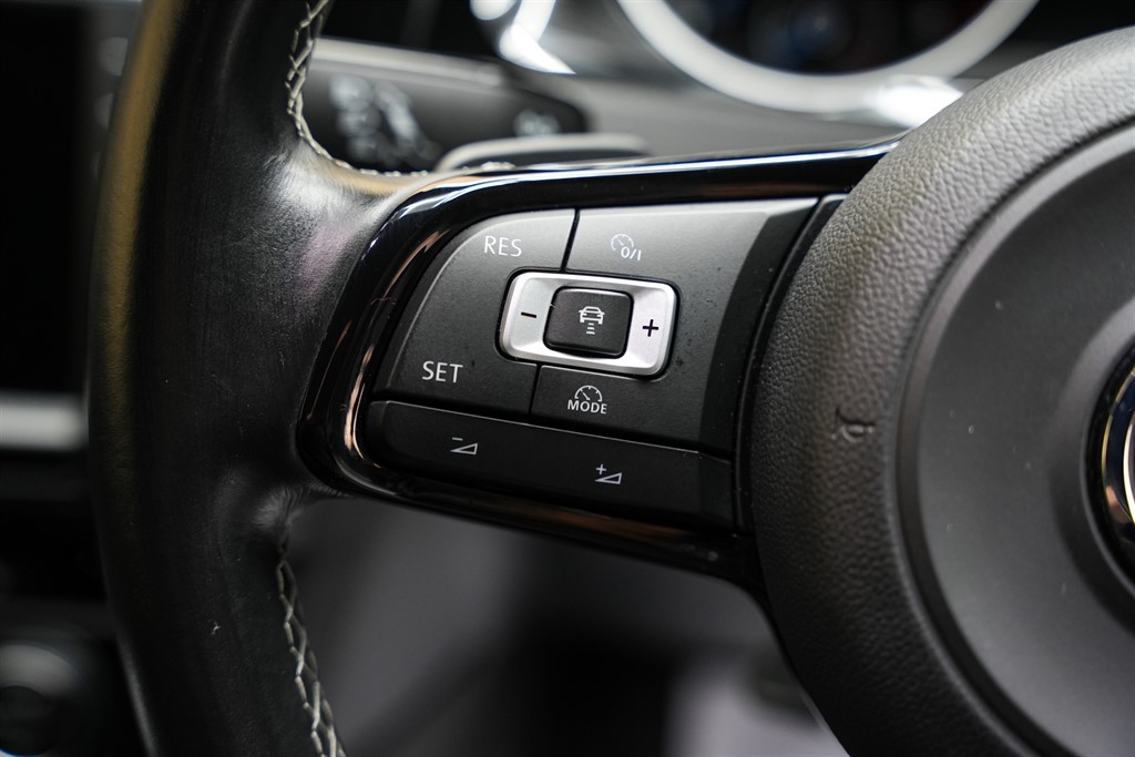 Used Volkswagen Golf 2017 for sale - 76704682: Photo 55