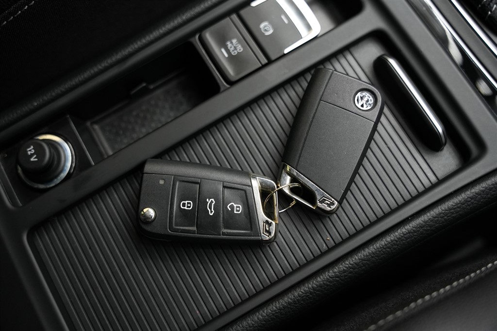 Used Volkswagen Golf 2017 for sale - 76704682: Photo 80