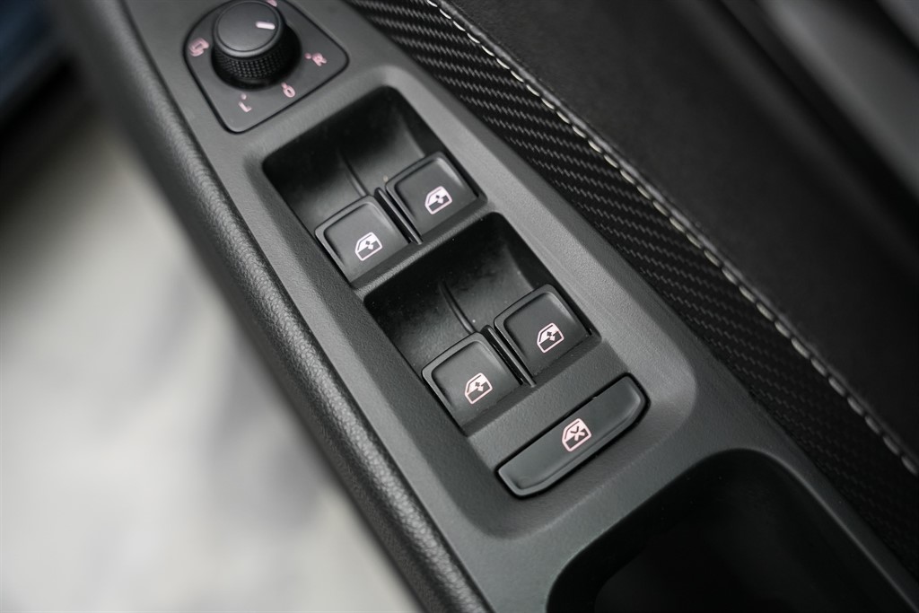 Used SEAT Leon 2018 for sale - 78137368: Photo 33